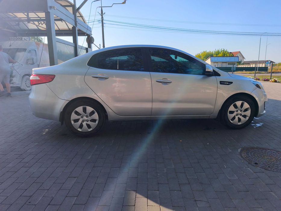 Kia Rio lll 2013 року