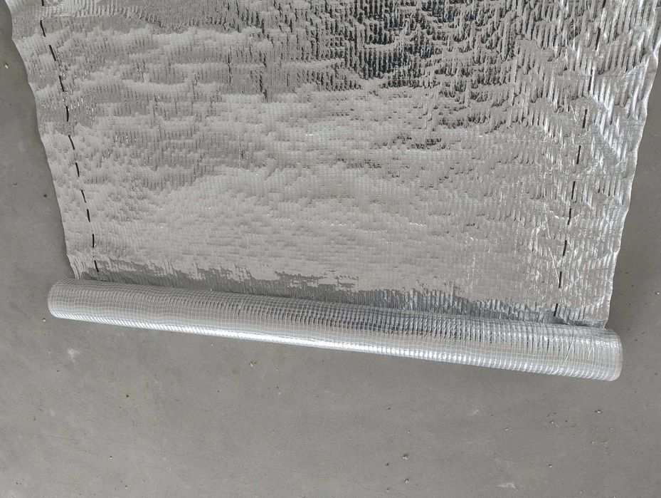 Folia paroizolacyjna, Aku-płyta isover(wełna)