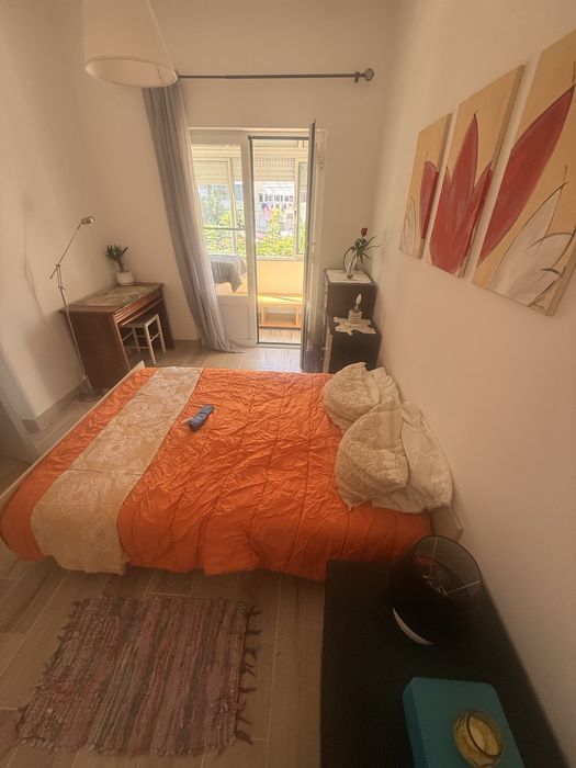 Quarto para arrendar + varanda para 1 pessoa despensas incluidas