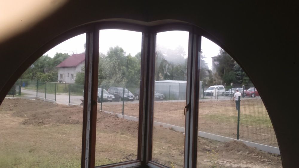 Tynki maszynowe Gipsowe i  Cementowo-wapienne. Tynkowanie, Tynkarz.