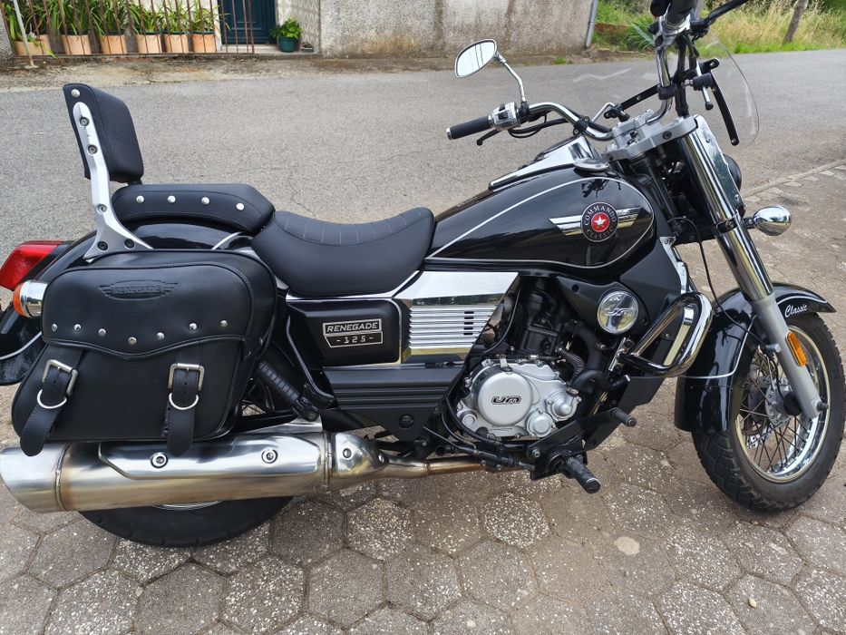 UM Renegade Comando Classic 125cc