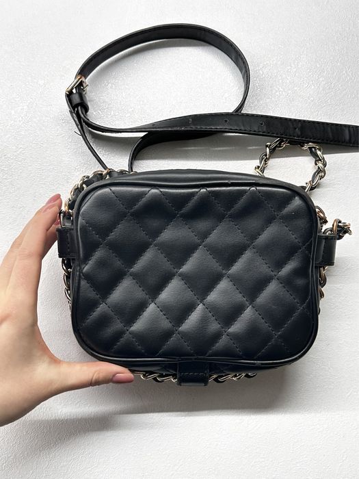 Сумка Guess