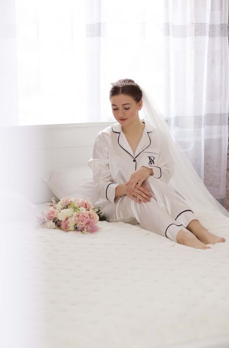 Прикраса для зачіски на весілля