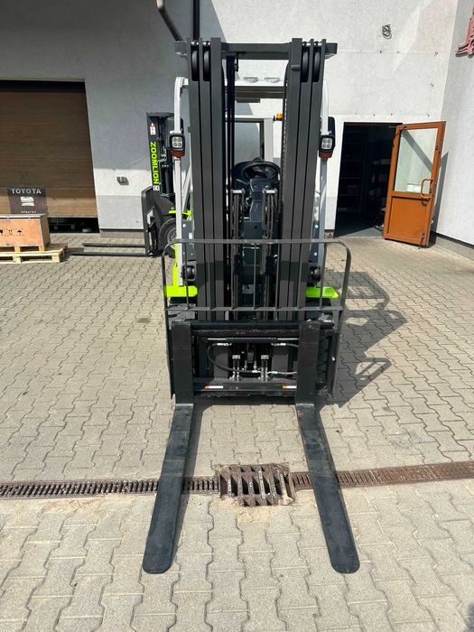 Wózek widłowy elektryczny Zoomlion FB35, 3,5t, Triplex 4,8m, 80V/460Ah