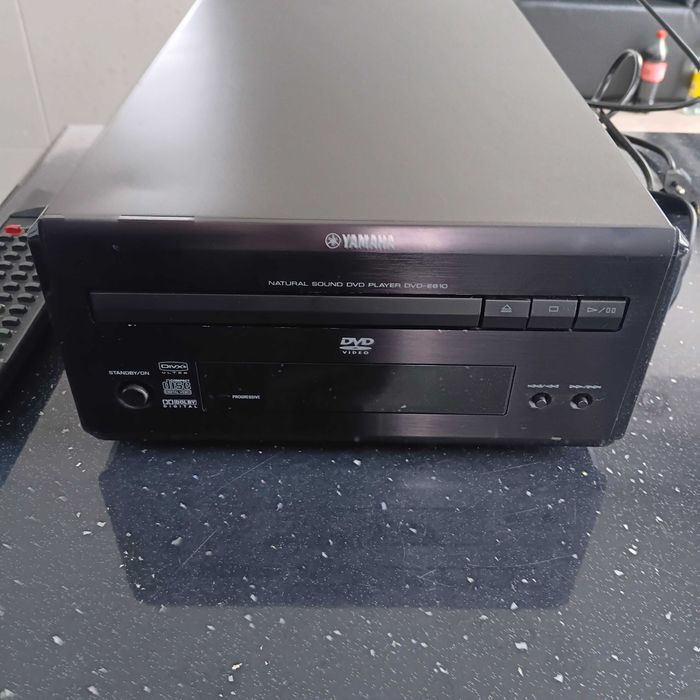 Yamaha DVD-E810 Pianocraft black czarny sprawny z pilotem