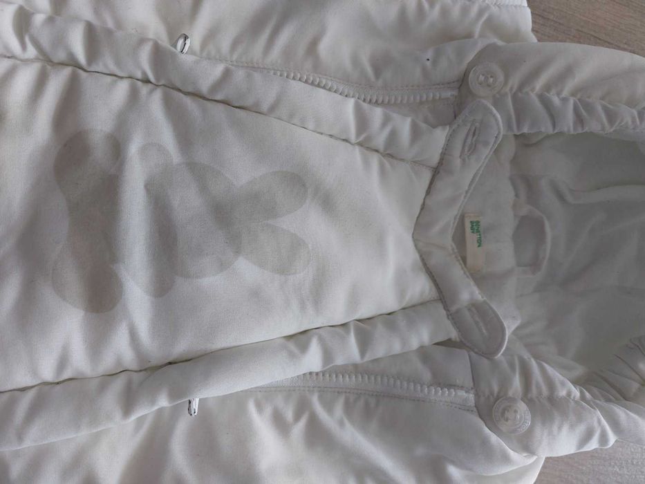 Kombinezon dziecięcy ocieplony Benetton R.62