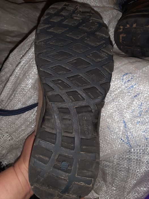 Взуття          .