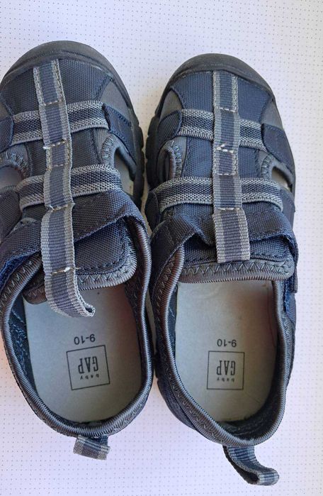 Босоніжки дитячі GAP 9-10 (27-28/17,2 см)