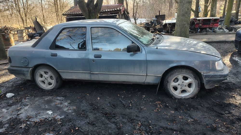 Розборка ford sierra 2.0 бензин/ДВС 8 клап/КПП/генератор/стартер/оптик