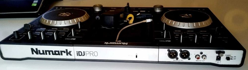 Controlador DJ Numark iDJ Pro427635798296514561