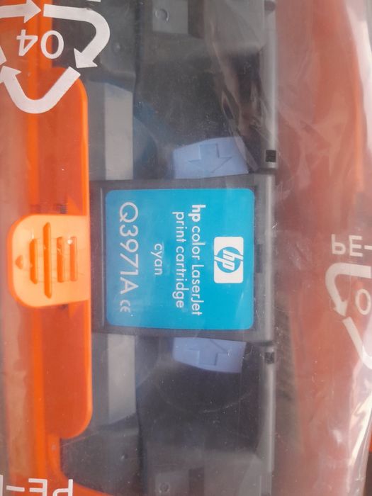 Картриджи цветные и черные для лазерного принтера НР и CANON