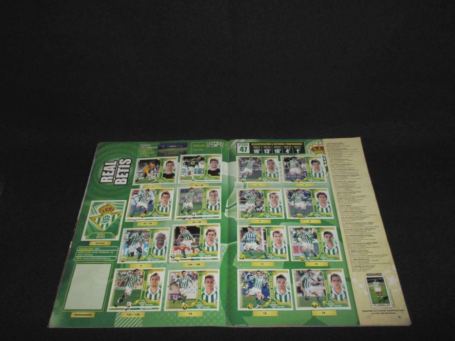 Caderneta Oficial de Cromos Liga BBVA 2011–2012 Panini Este