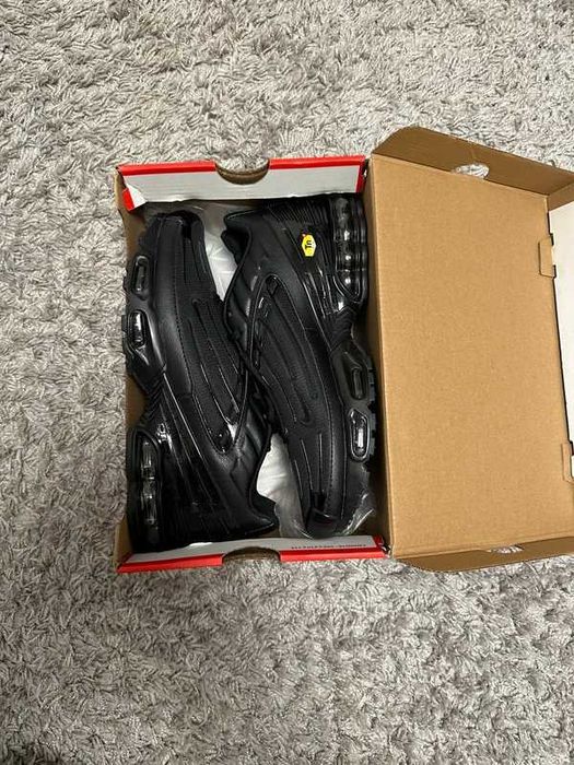 Buty sportowe Nike Air Max Plus 3 Black R.39