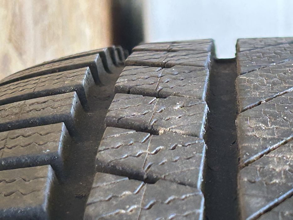 Opony Continental WinterContact 235/55 R19 STAN BARDZO DOBRY