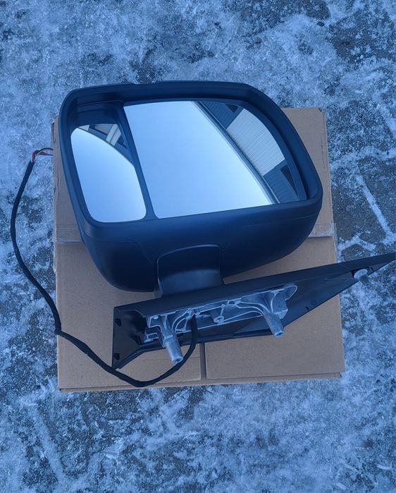 Бампер Крило Телевізор Решітка Зеркало Крафтер 2 Crafter MAN