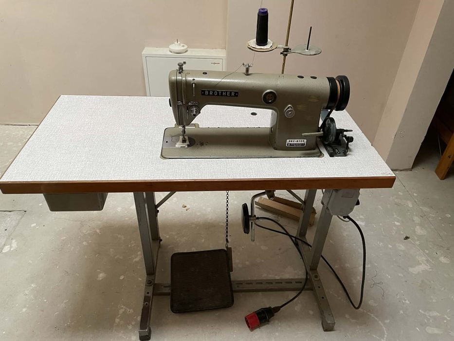 Maszyna do szycia przemysłowa Brother DB2-B755