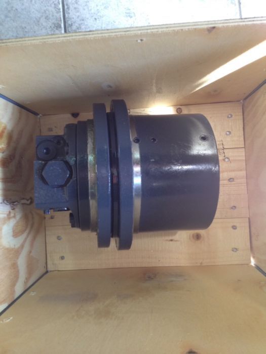 Redutoras, bombas hidraulicas e motores de giro para mini giratórias