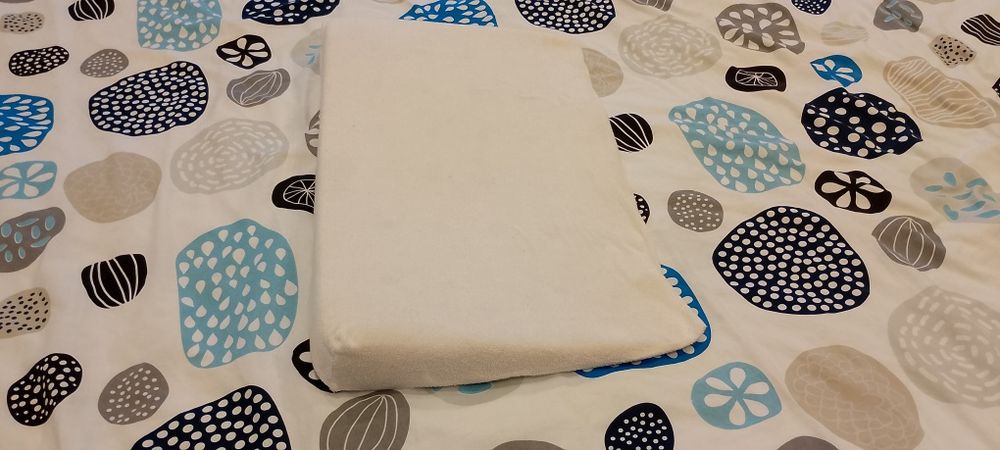 Almofada elevatória para bebé