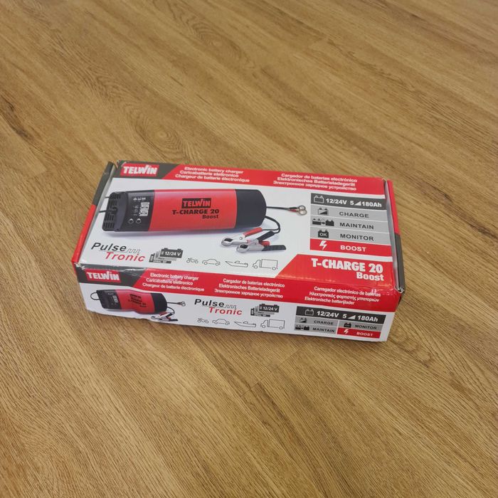 Prostownik TELWIN T-CHARGE 18 Boost 12/24V 5-180Ah