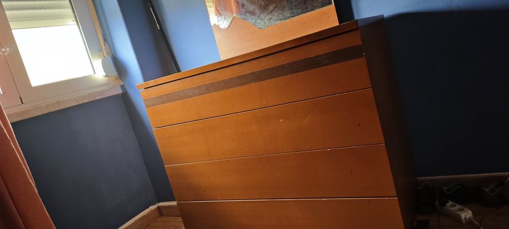Cómoda para quarto