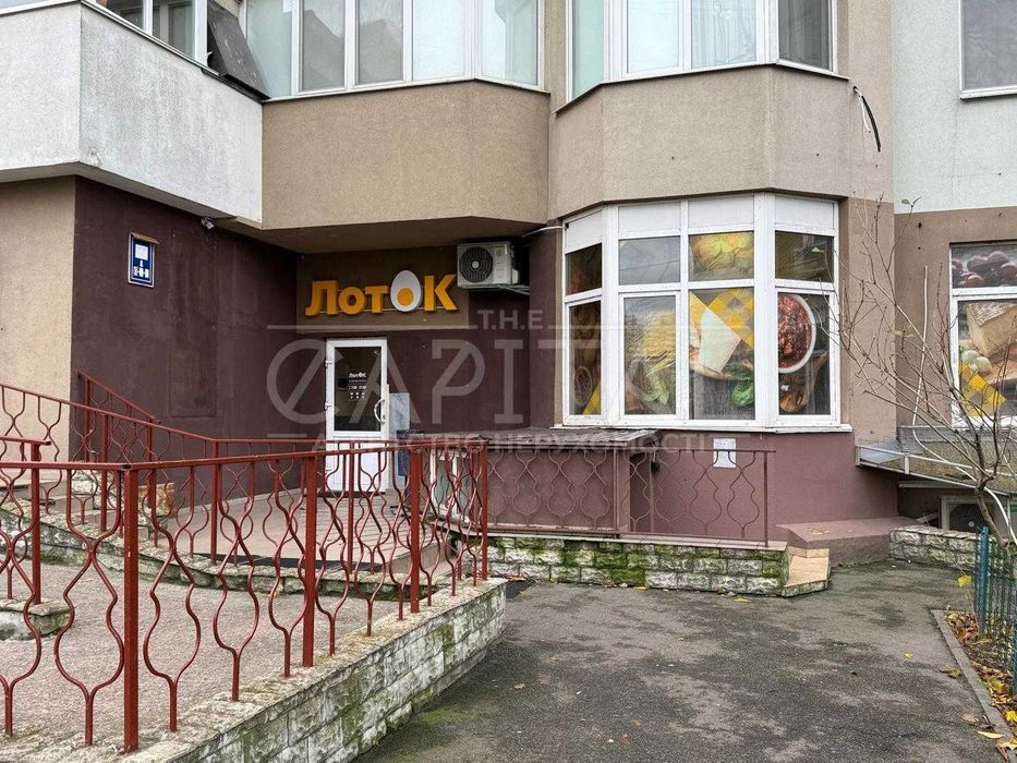 Оренда ФАСАД‼️ Торгівельна площа Офіс 2 вхіда вул. Градинська, Київ