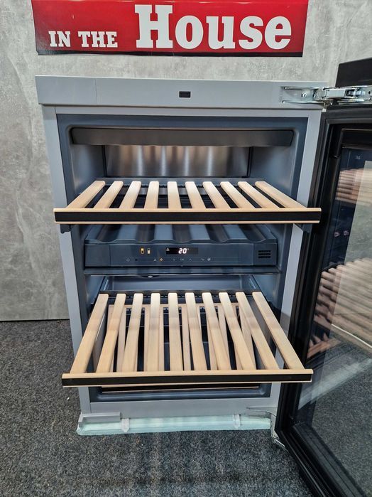 Винний холодильник Miele KWT 6422 iG чорний обсидіан 2023 Виставка