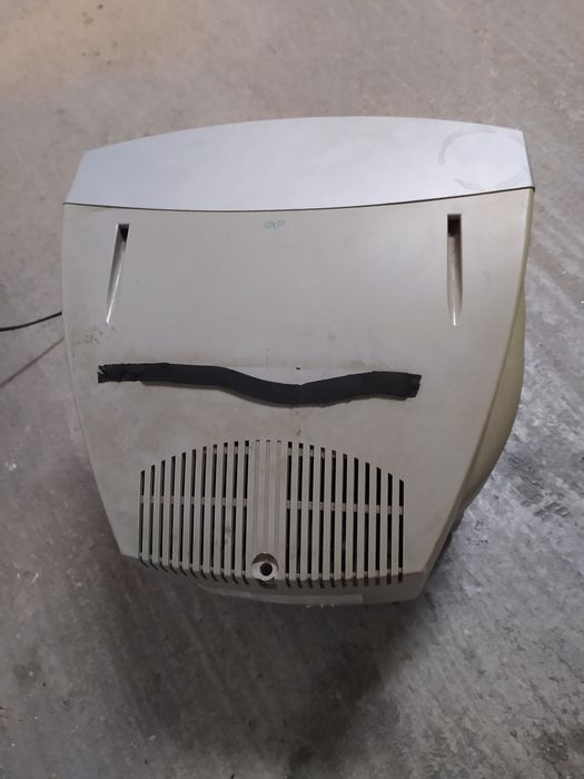 Televisor JVC a funcionar