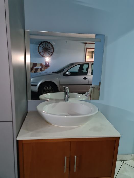 Movel wc, espelho e torneira