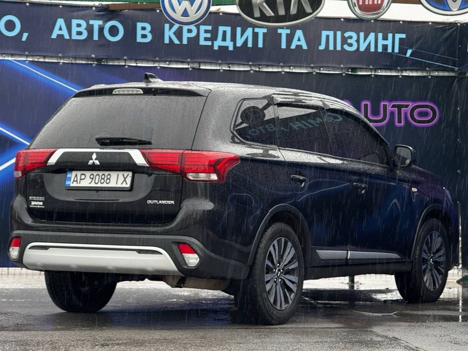 Mitsubishi Outlander 2019 рік можливий ОБМІН