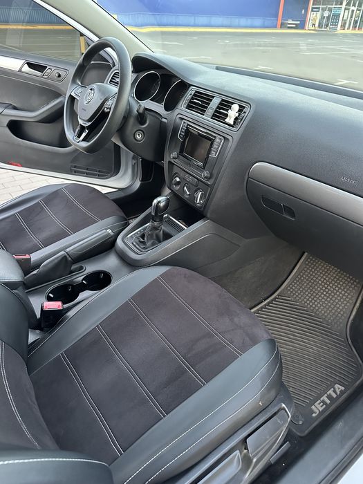 Volkswagen jetta