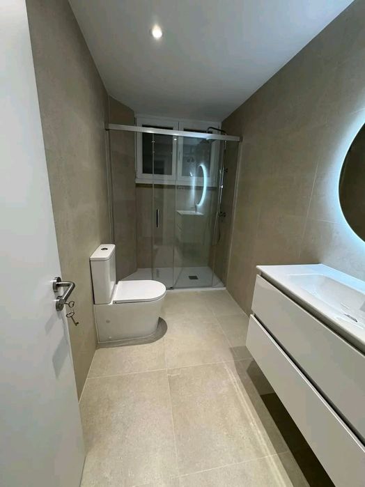 Remodelação Casas banho / Construcao nova