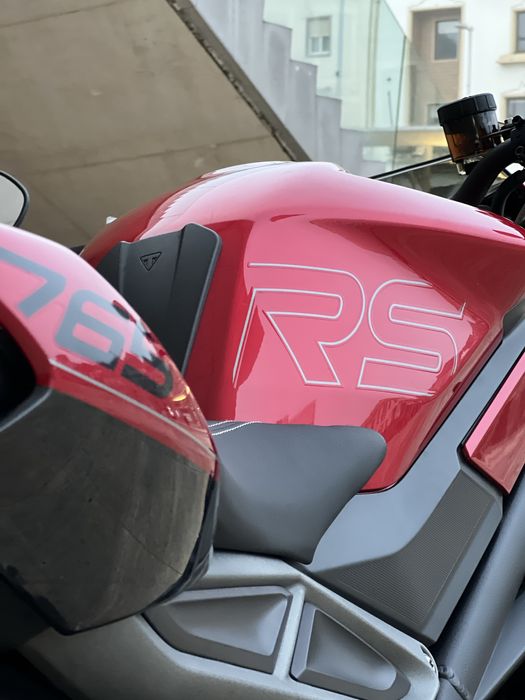 Triumph Street Triple 765 RS | Carnival Red | Garantia até 2027