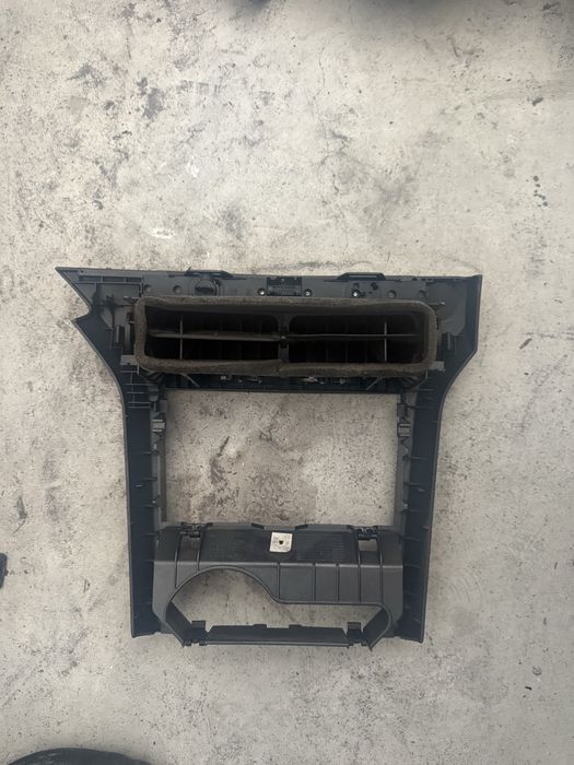 Grelha Ventilação Central / Botoneira Opel Astra H