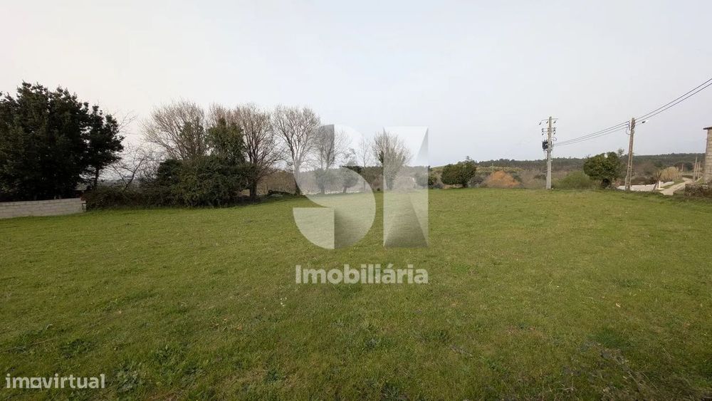 Terreno amplo em Ázere, Tábua