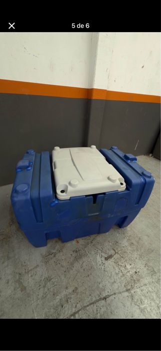 Deposito de 440 litros