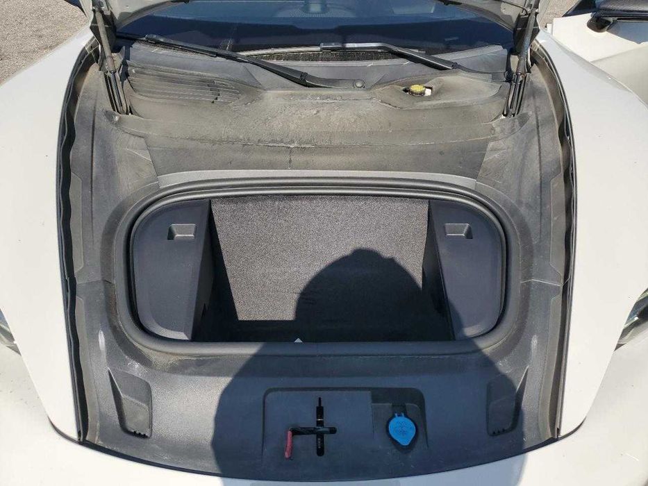 Porsche Taycan Turbo 2021