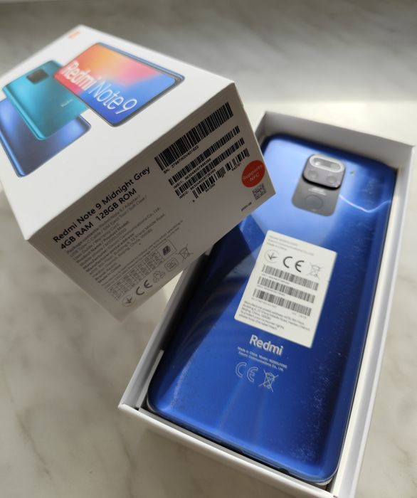 Смартфон Redmi note 9