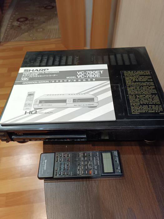 Видеомагнитофон sharp