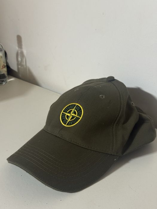 Chapéu Stone Island