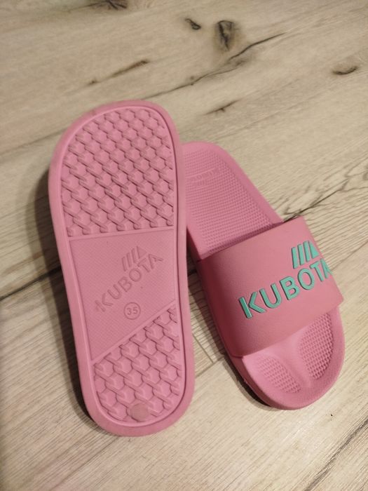 Klapki KUBOTA basenowe roz.35