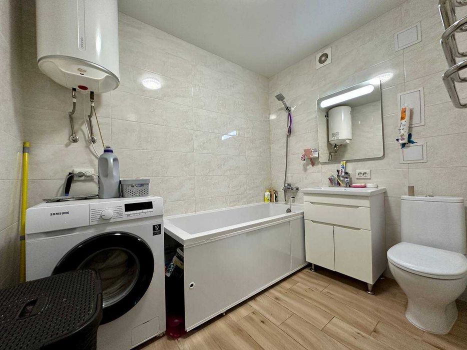 Стильна 3 кімнатна квартира з ремонтом, вул. Льотна 17 RD