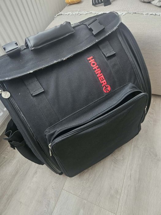 Hohner Bravo III , 72 basy , jak nowy !