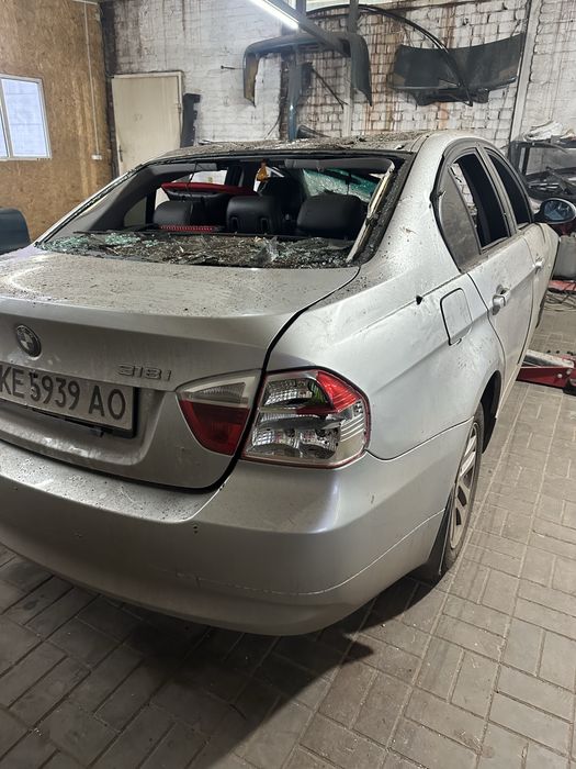 автомобіль BMW 3 E90