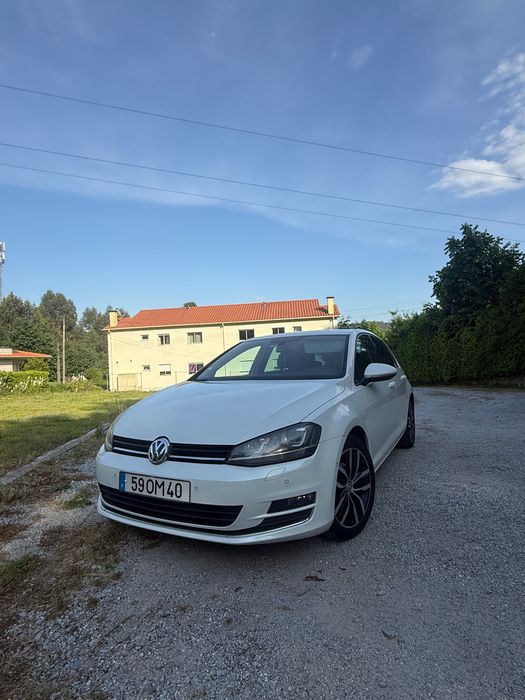 VW Golf VII Highline 1.6 TDI DSG Best Edition | Dynaudio | Park Assist | Full Extras
