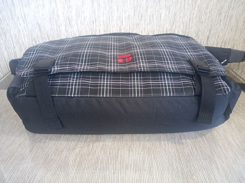Torba na ramię Take It Easy z miejscem na laptopa