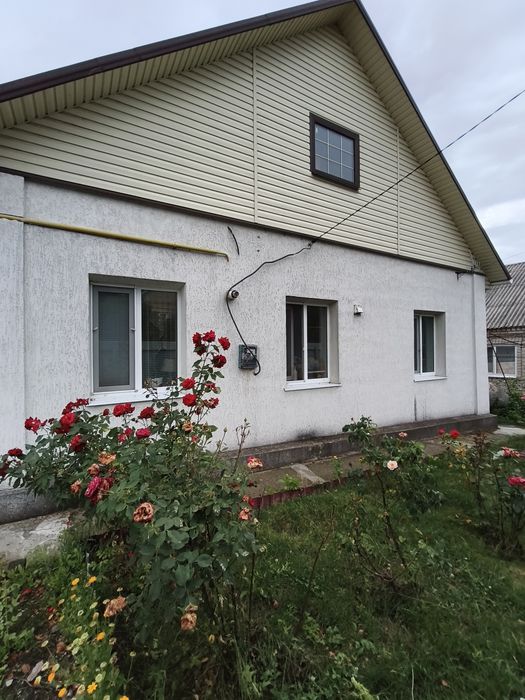 Продам крутезний будинок в місті