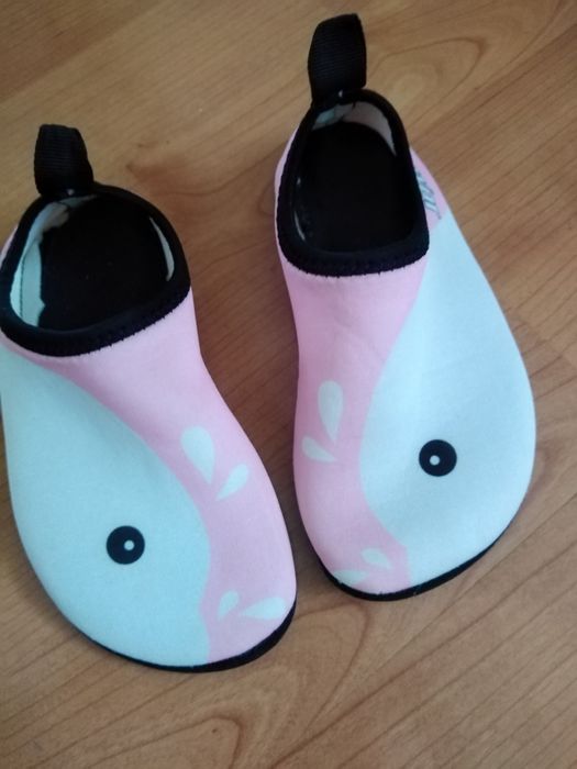 Аквашузи капці для купання