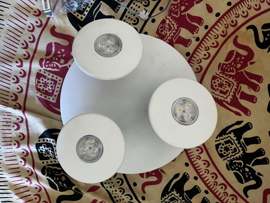 Philips Led Light de tecto e parede437558040079247361