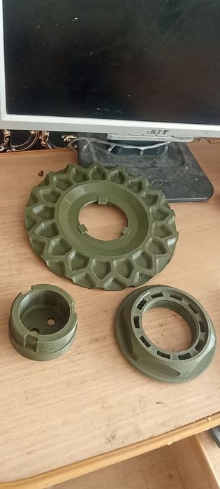 Центральные крышки дисков BBS, BMW TRX 415 Oldtimer E12 E24 E28 E34
