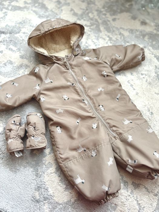 Зимовий комбінезон H&M 74-80 розмір 6-9 місяців з рукавичками (крагами